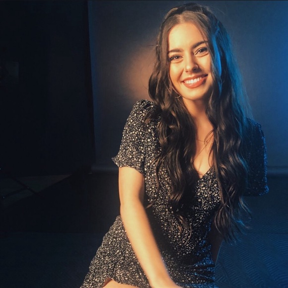 BLACK & WHITE RUFFLE FLORAL DRESS - Picture 2 of 3